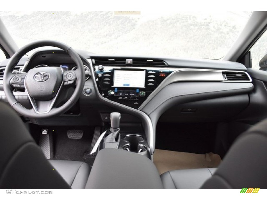 2018 Camry SE - Predawn Gray Mica / Ash photo #8