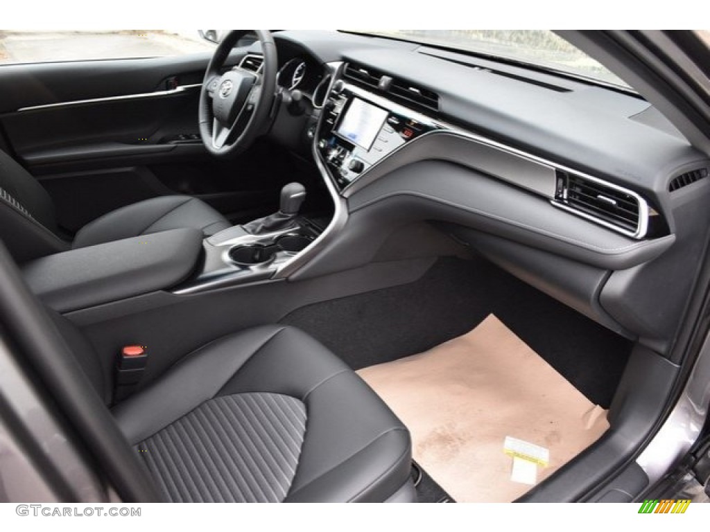 2018 Camry SE - Predawn Gray Mica / Ash photo #11
