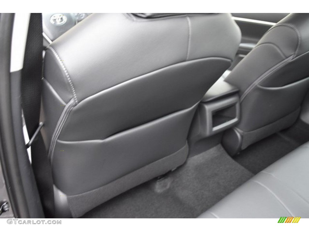 2018 Camry SE - Predawn Gray Mica / Ash photo #14