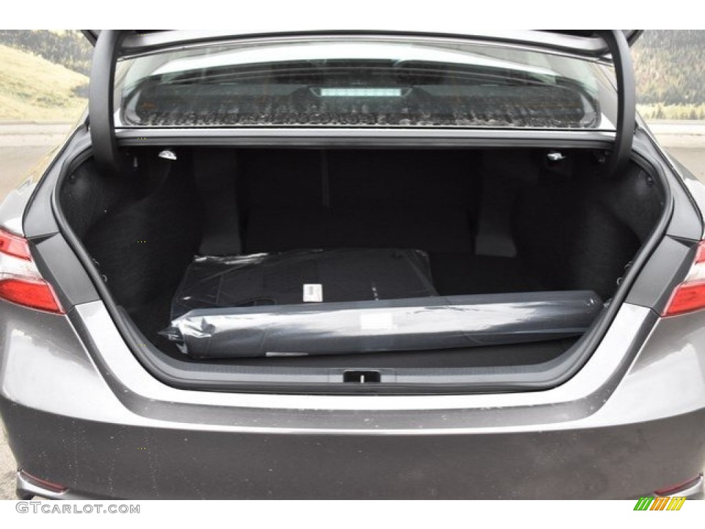 2018 Camry SE - Predawn Gray Mica / Ash photo #24