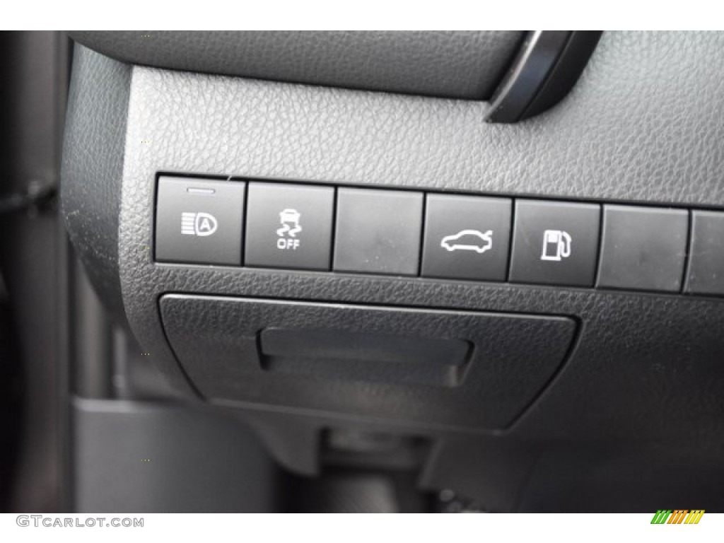 2018 Camry SE - Predawn Gray Mica / Ash photo #28