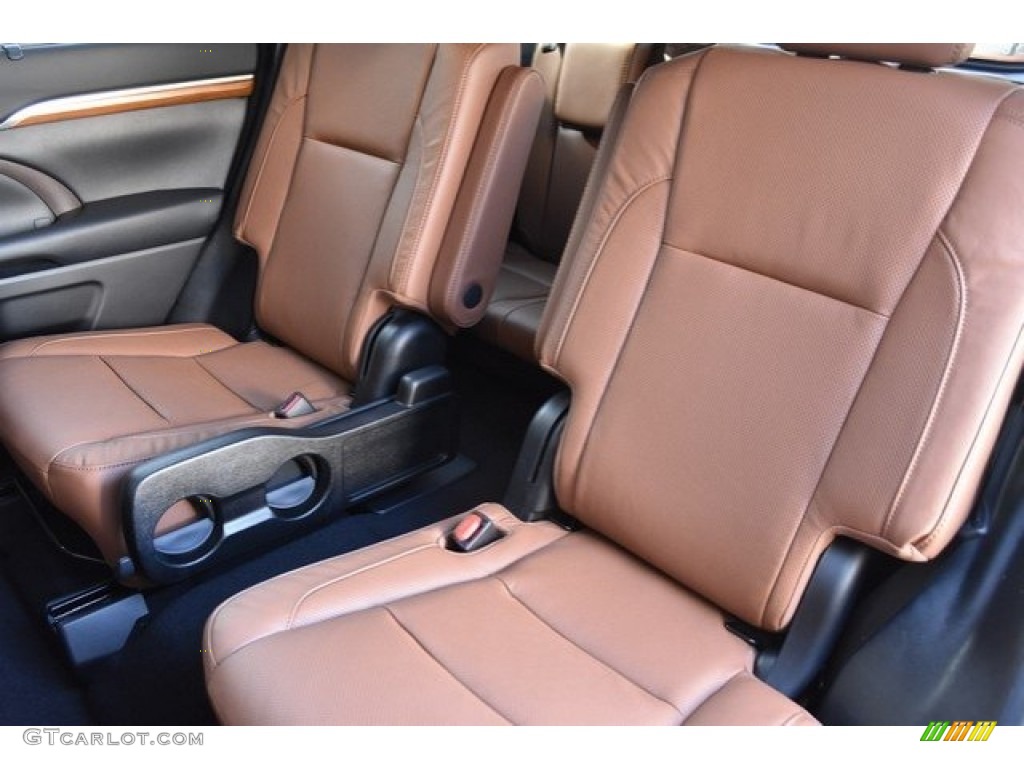 2018 Toyota Highlander Limited AWD Rear Seat Photo #125188558