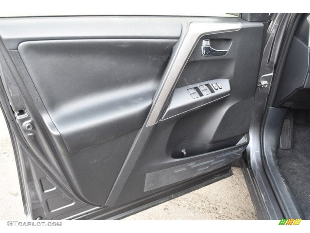 2018 RAV4 XLE AWD - Magnetic Gray Metallic / Black photo #20