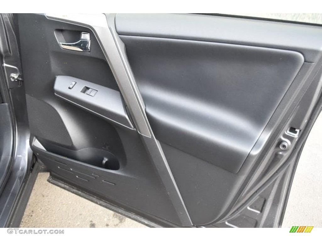 2018 RAV4 XLE AWD - Magnetic Gray Metallic / Black photo #22