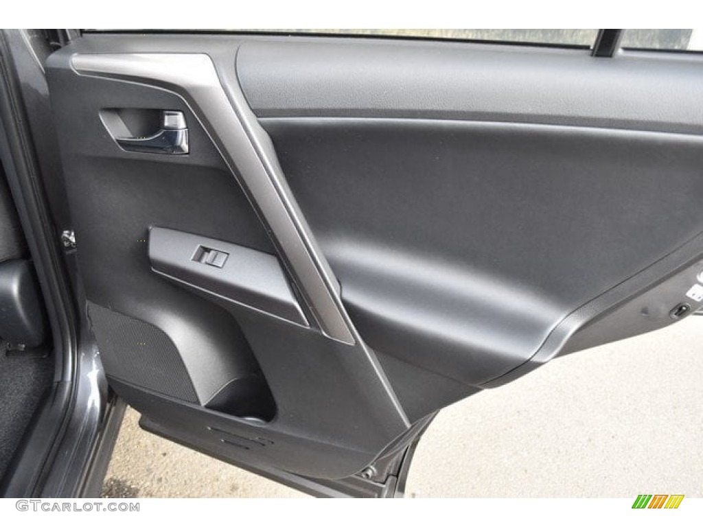 2018 RAV4 XLE AWD - Magnetic Gray Metallic / Black photo #23