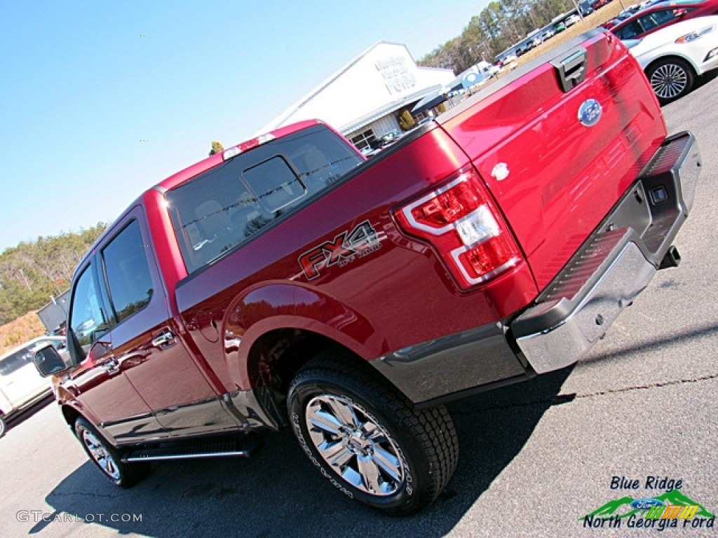 2018 F150 XLT SuperCrew 4x4 - Ruby Red / Earth Gray photo #32
