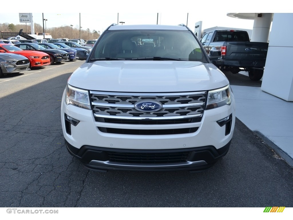 2018 Explorer XLT - White Platinum / Medium Stone photo #4