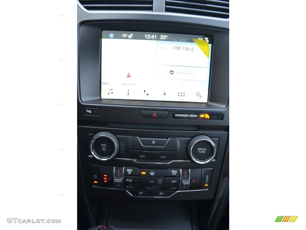 2018 Explorer XLT - White Platinum / Medium Stone photo #12