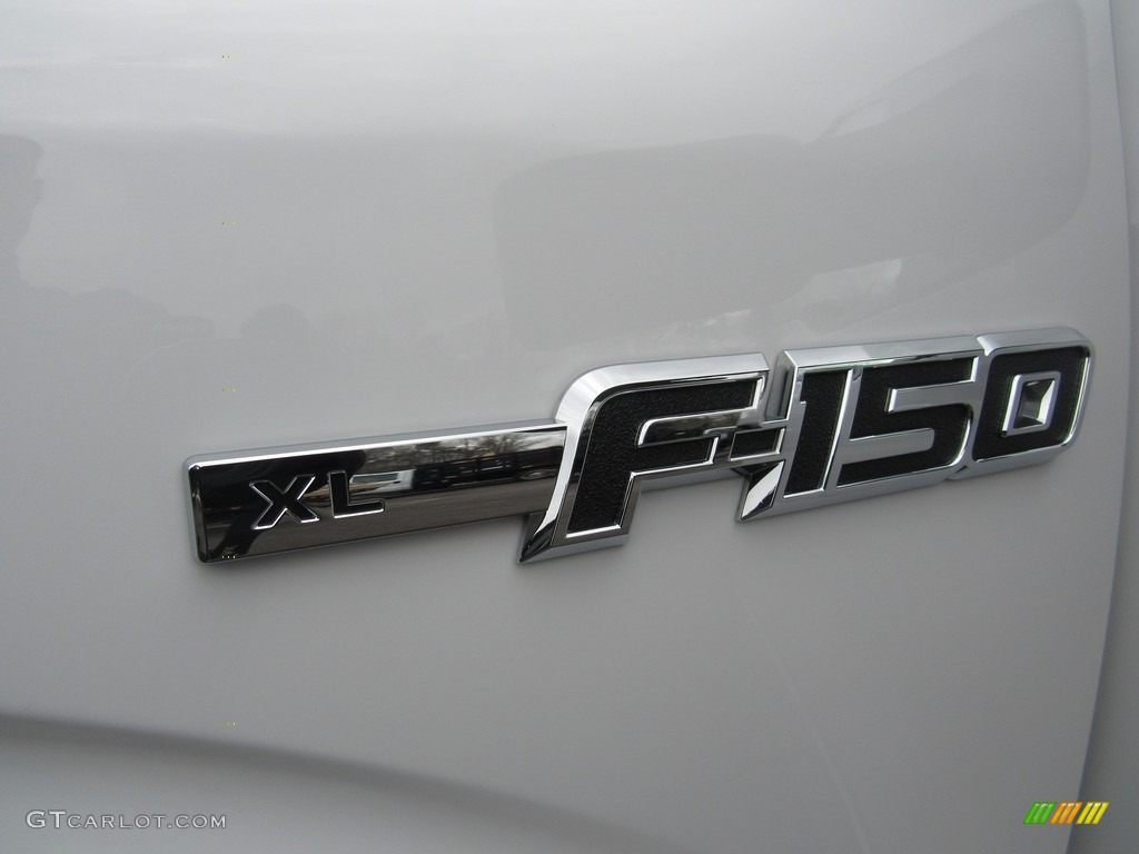 2014 F150 XL SuperCab - Oxford White / Steel Grey photo #47