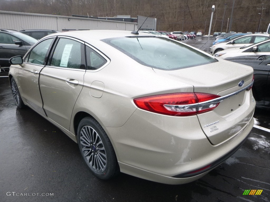 2018 Fusion SE - White Gold / Ebony photo #6