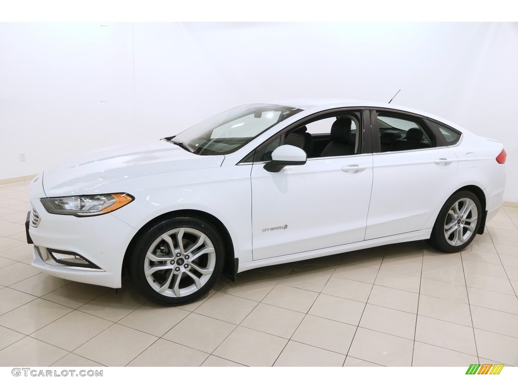 2017 Fusion Hybrid SE - Oxford White / Ebony photo #3