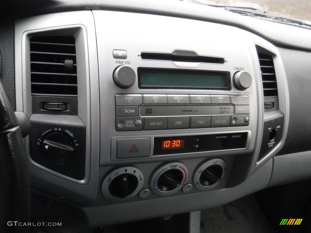 2010 Tacoma Access Cab 4x4 - Silver Streak Mica / Graphite photo #22