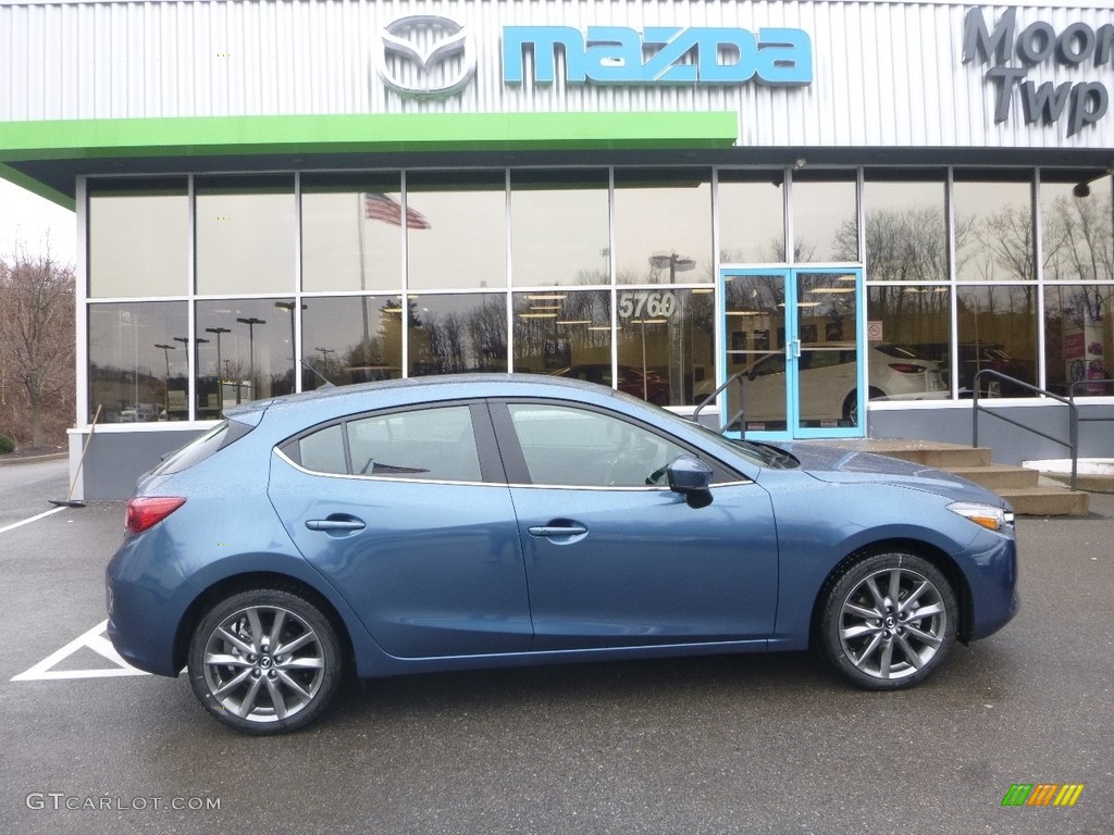Eternal Blue Mica Mazda MAZDA3