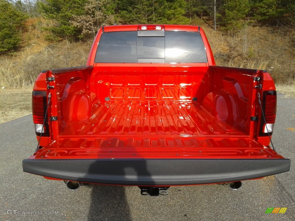 2018 1500 Night Crew Cab 4x4 - Flame Red / Black photo #12