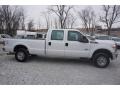 Oxford White - F250 Super Duty XL Crew Cab 4x4 Photo No. 2