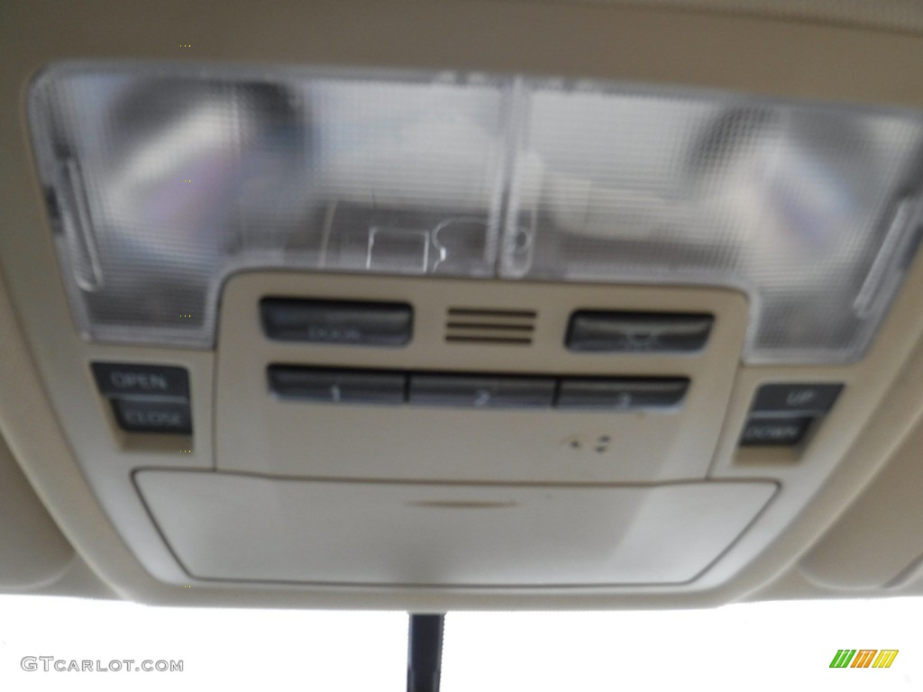 2015 Highlander XLE AWD - Ooh La La Rouge Mica / Almond photo #22