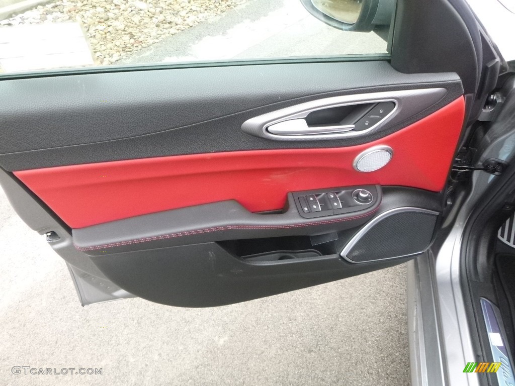 2018 Alfa Romeo Giulia Ti AWD Black/Red Door Panel Photo #125223046