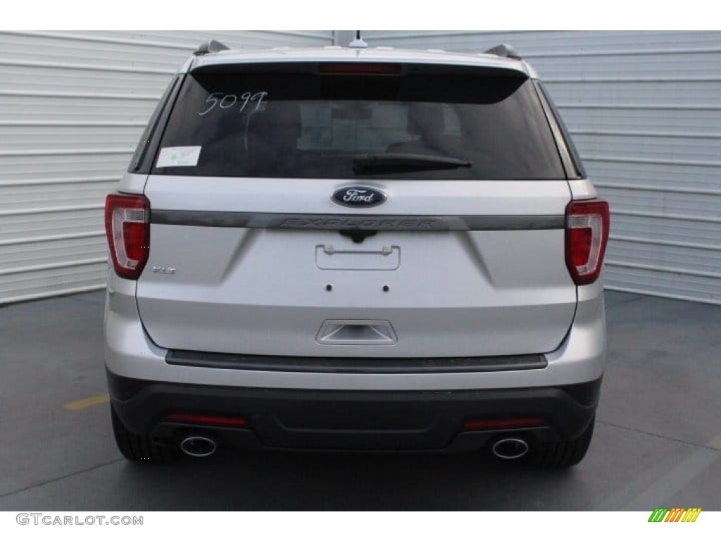 2018 Explorer XLT - Ingot Silver / Ebony Black photo #8