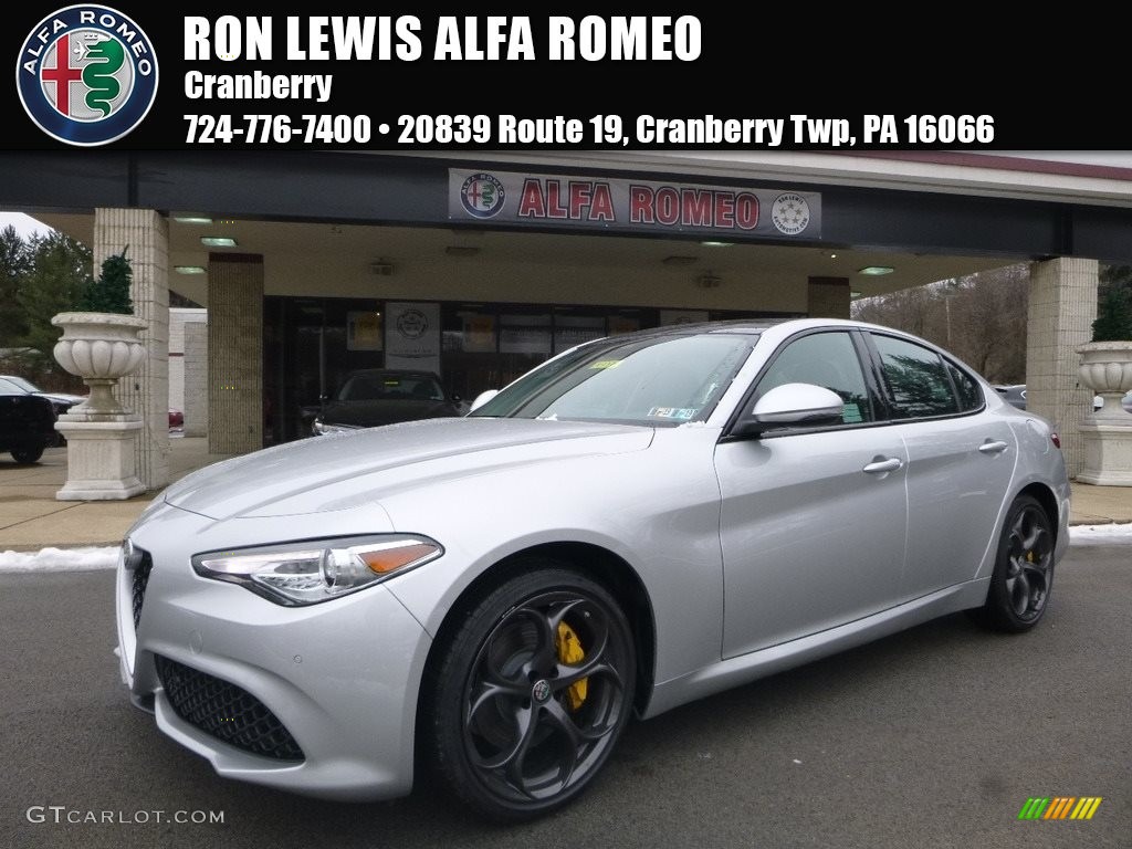2018 Giulia Ti AWD - Silverstone Gray Metallic / Black/Dark Gray photo #1