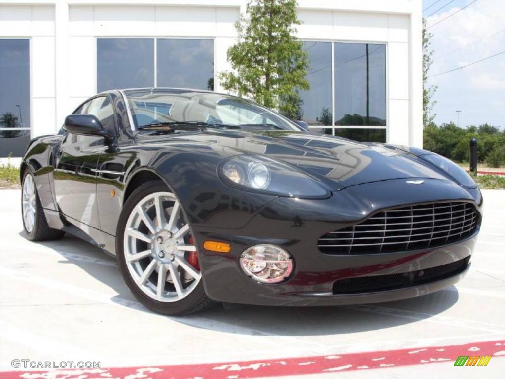 2005 Vanquish S - Jet Black / Sandstorm photo #1