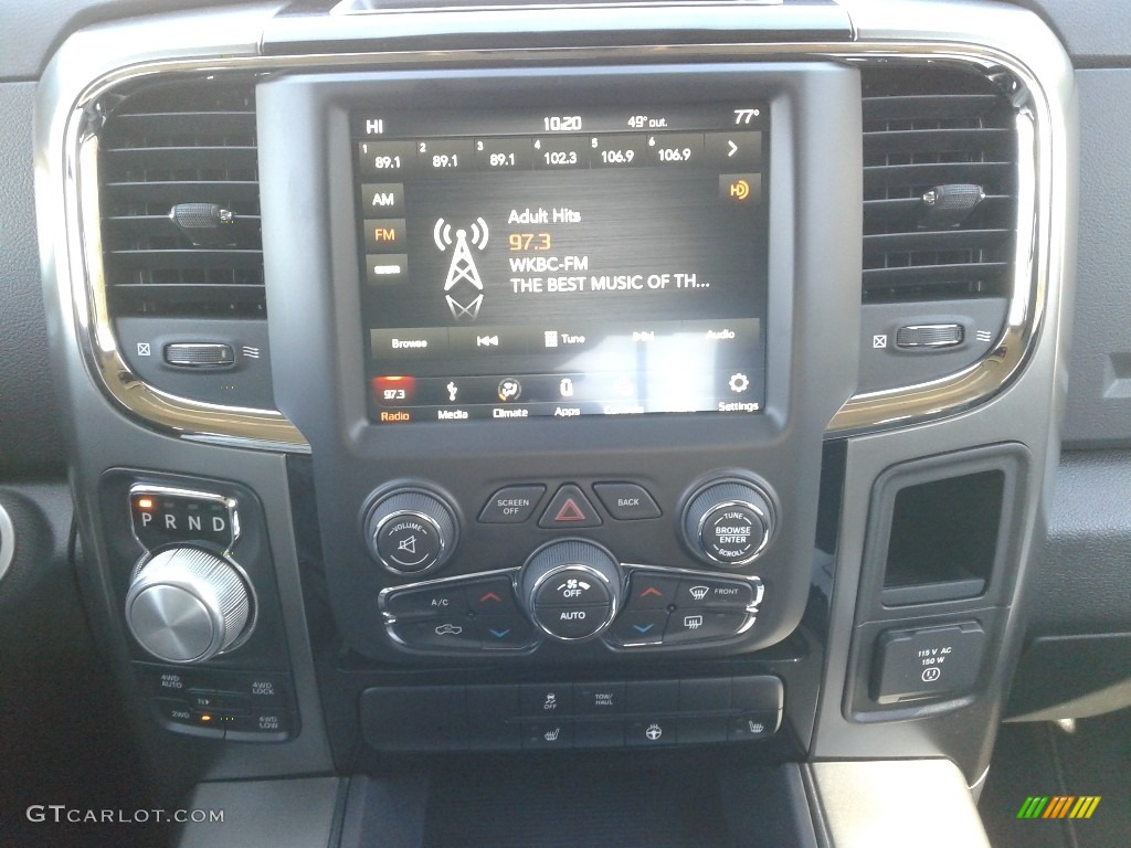 2018 1500 Sport Crew Cab 4x4 - Brilliant Black Crystal Pearl / Black photo #19