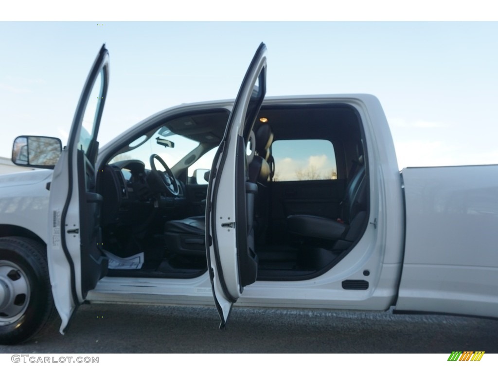 2011 Ram 3500 HD ST Crew Cab Dually - Bright White / Dark Slate Gray/Medium Graystone photo #26