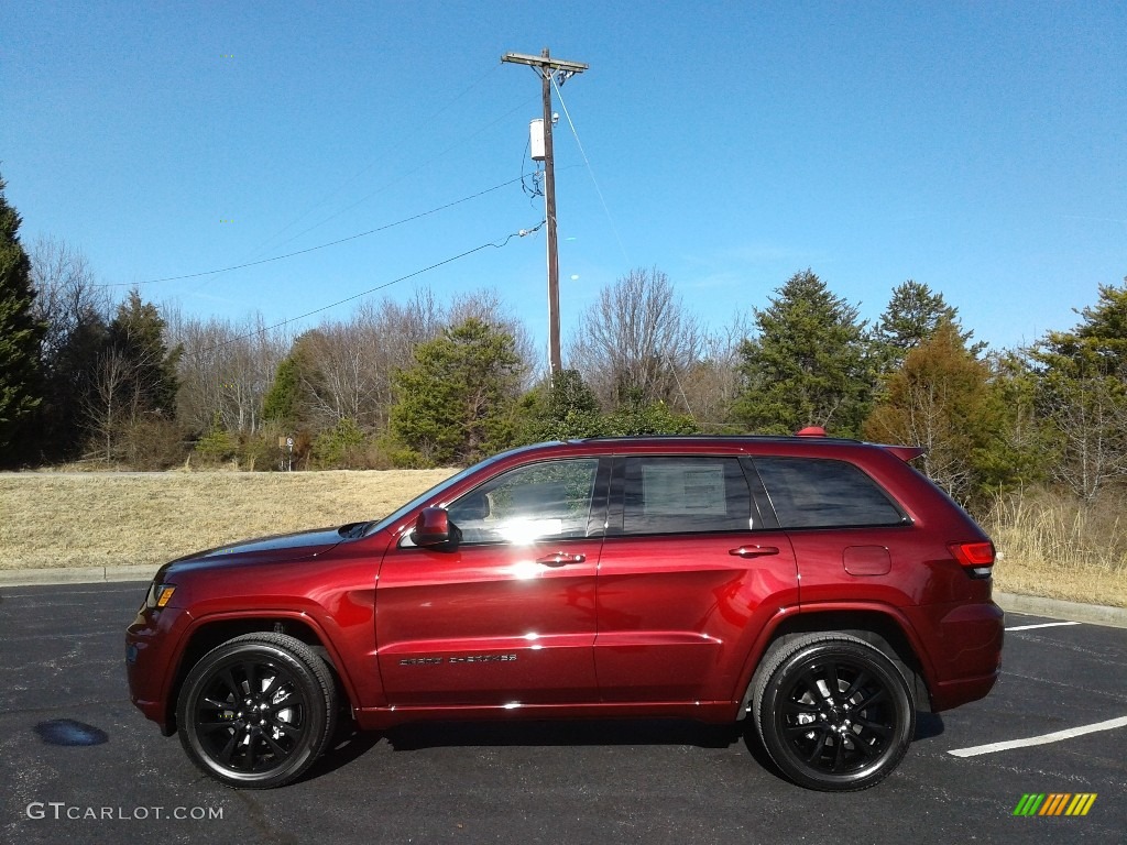 2018 Grand Cherokee Altitude 4x4 - Velvet Red Pearl / Black photo #1