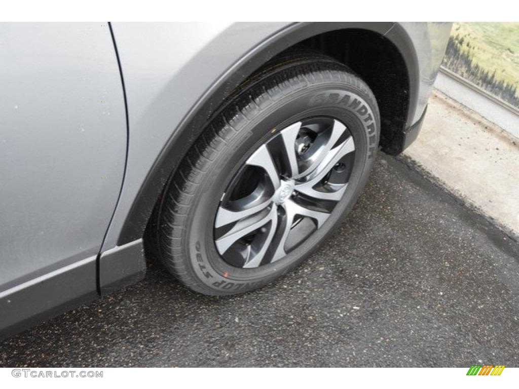 2018 RAV4 LE - Silver Sky Metallic / Black photo #35