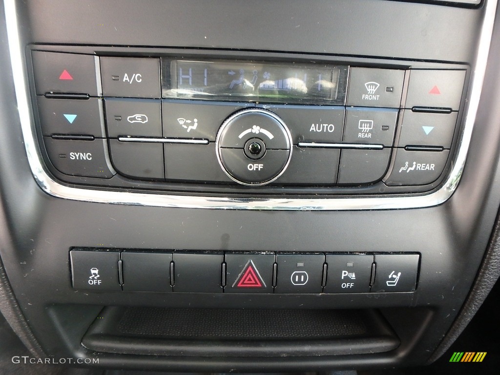 2012 Durango Crew AWD - Bright Silver Metallic / Black photo #28