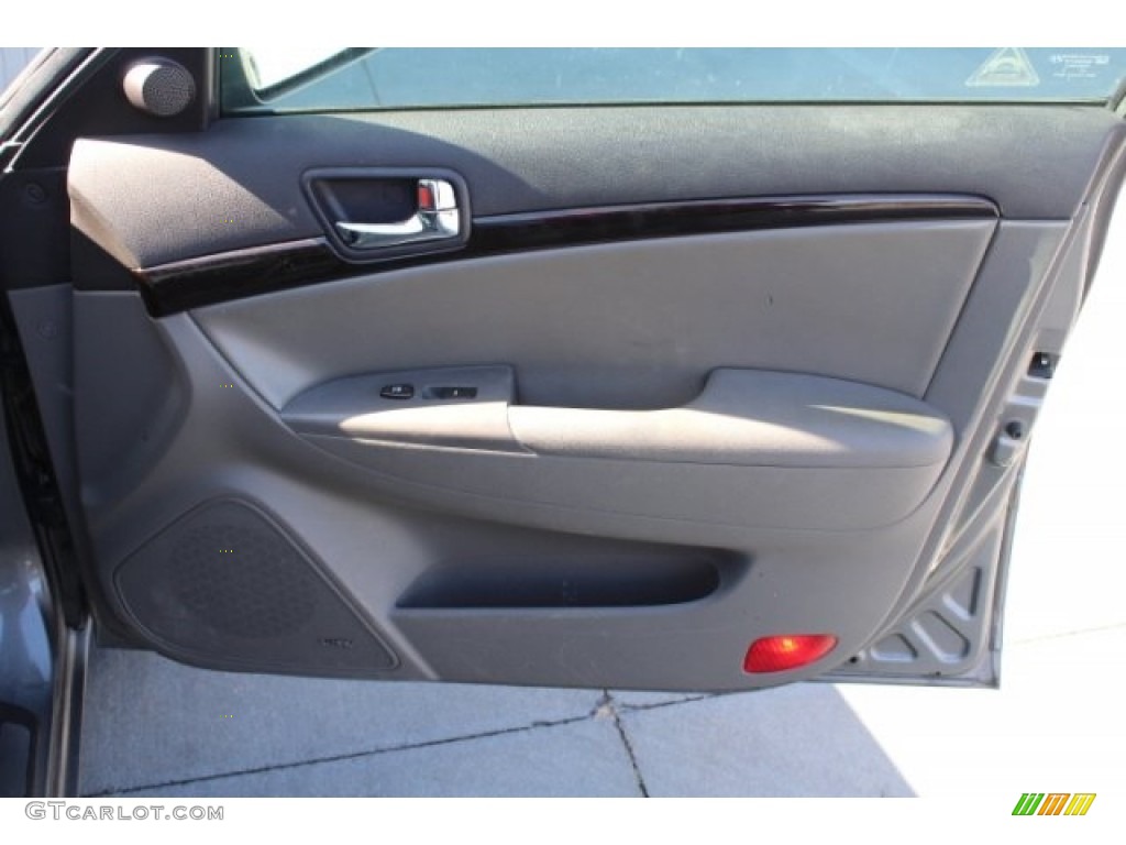2009 Sonata Limited - Willow Gray / Gray photo #31