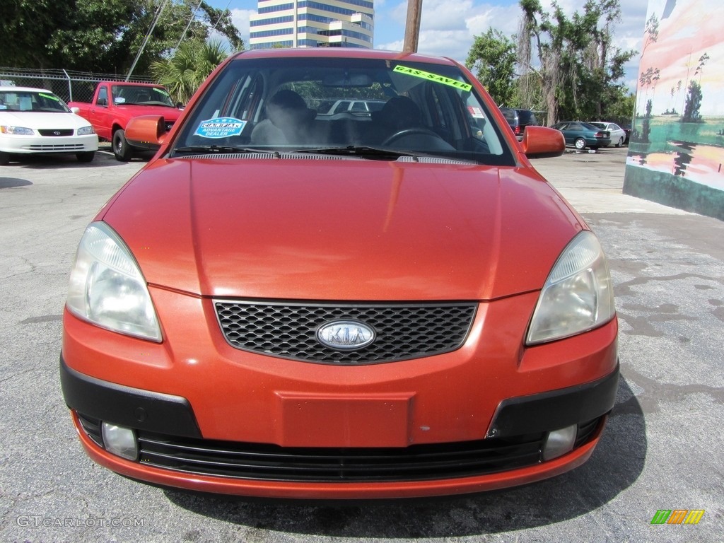2006 Rio Rio5 SX Hatchback - Sunset Orange / Gray photo #4