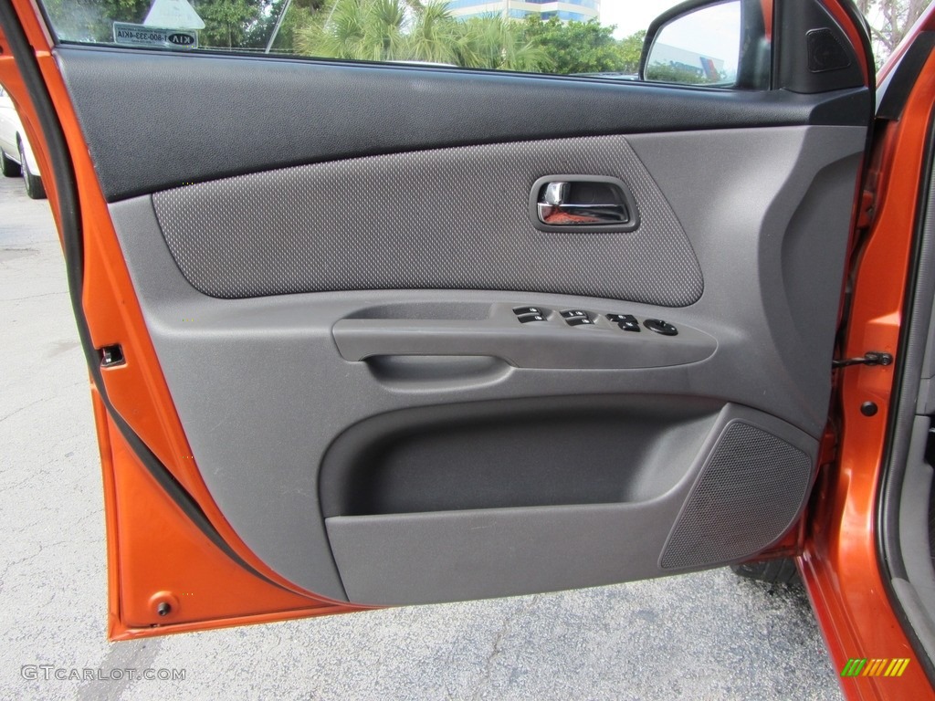 2006 Rio Rio5 SX Hatchback - Sunset Orange / Gray photo #8