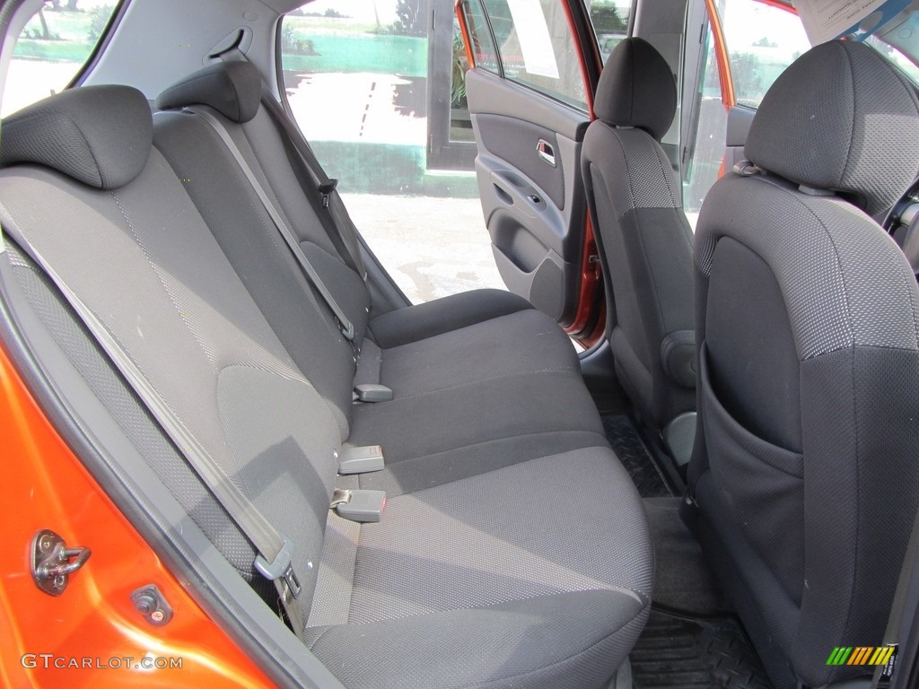 2006 Rio Rio5 SX Hatchback - Sunset Orange / Gray photo #14