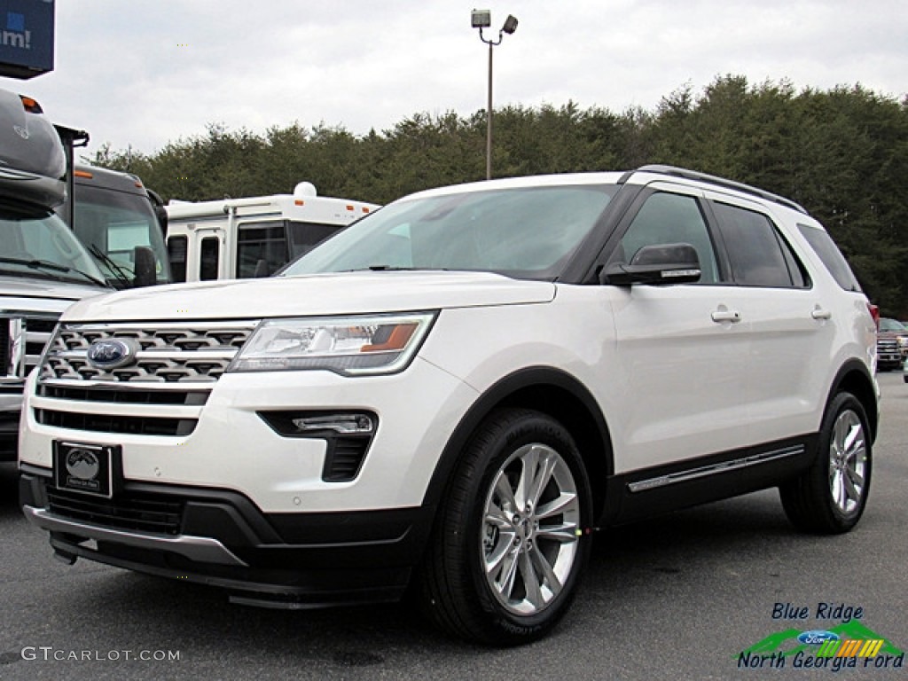 2018 Explorer XLT - White Platinum / Medium Stone photo #1