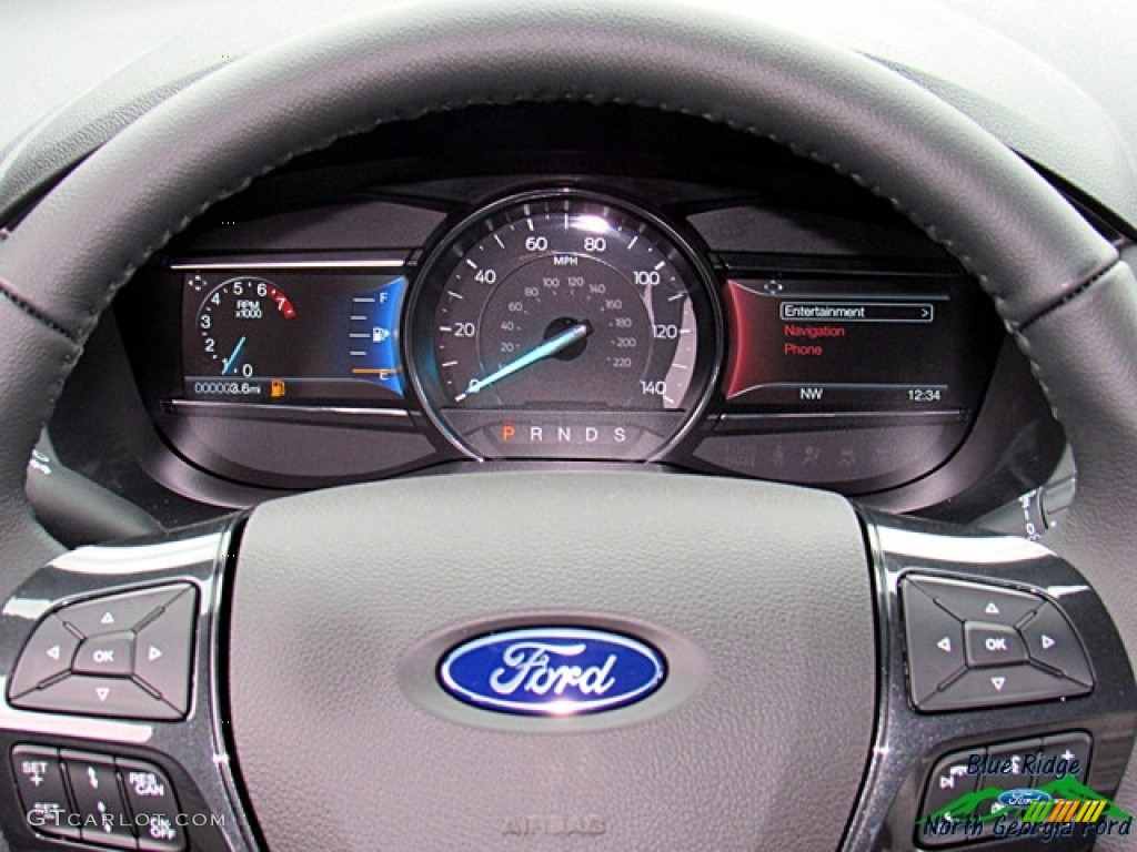 2018 Explorer XLT - White Platinum / Medium Stone photo #16