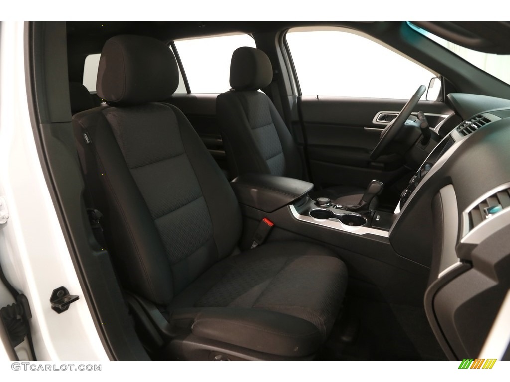 2015 Explorer XLT 4WD - Oxford White / Charcoal Black photo #13