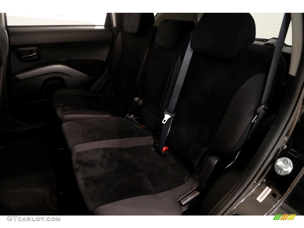 2010 Outlander ES - Labrador Black Pearl / Black photo #15