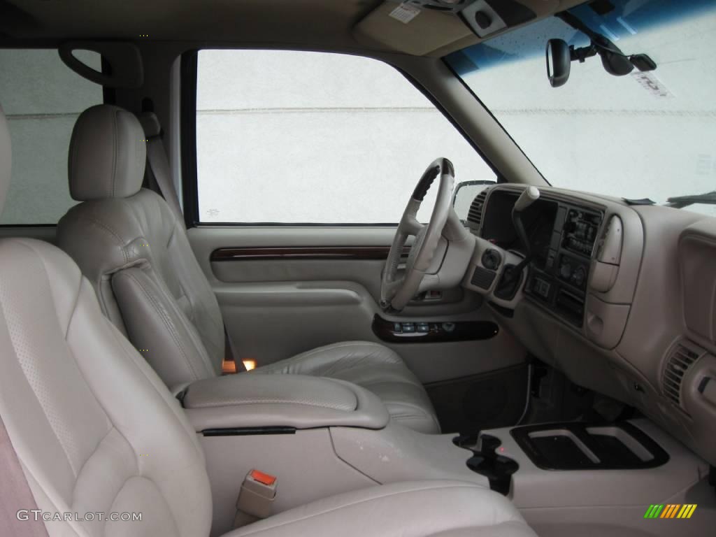 2000 Escalade 4WD - Aspen White / Neutral Shale photo #7