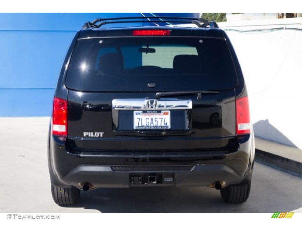 2015 Pilot LX - Crystal Black Pearl / Gray photo #10