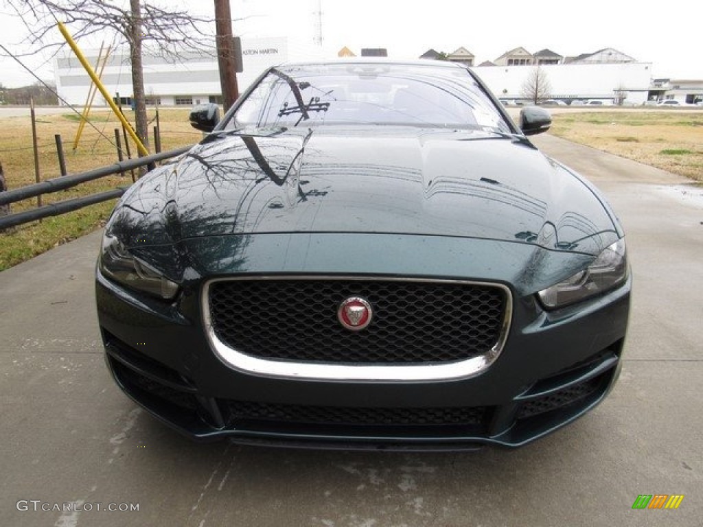 2017 XE 20d Premium - British Racing Green / Latte photo #9