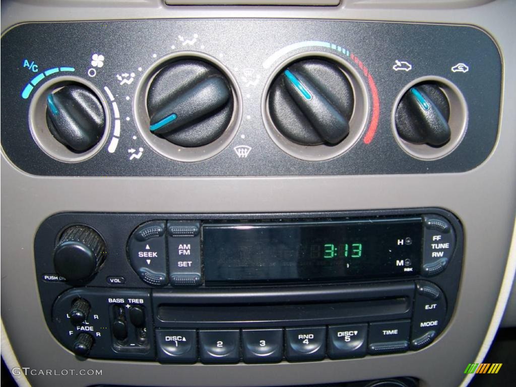 2003 PT Cruiser Touring - Patriot Blue Pearl / Taupe/Pearl Beige photo #15