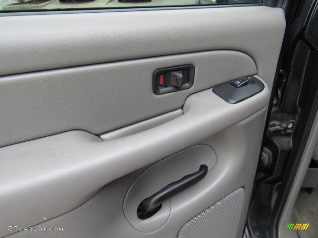 2004 Tahoe LS - Dark Gray Metallic / Gray/Dark Charcoal photo #22