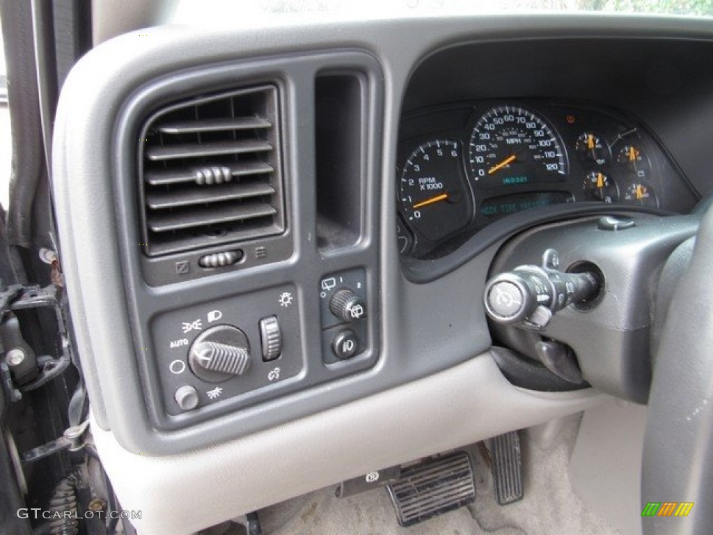 2004 Tahoe LS - Dark Gray Metallic / Gray/Dark Charcoal photo #26