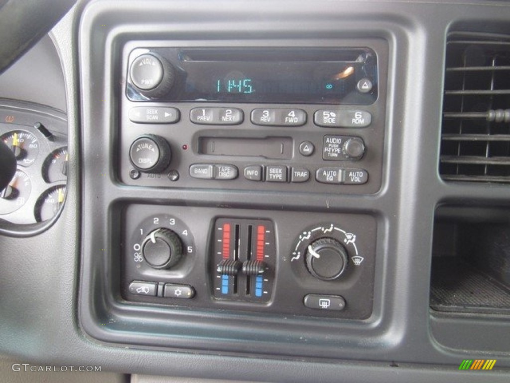 2004 Tahoe LS - Dark Gray Metallic / Gray/Dark Charcoal photo #30