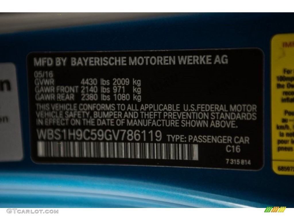 2016 M2 Coupe - Long Beach Blue Metallic / Black/Blue Highlight photo #18