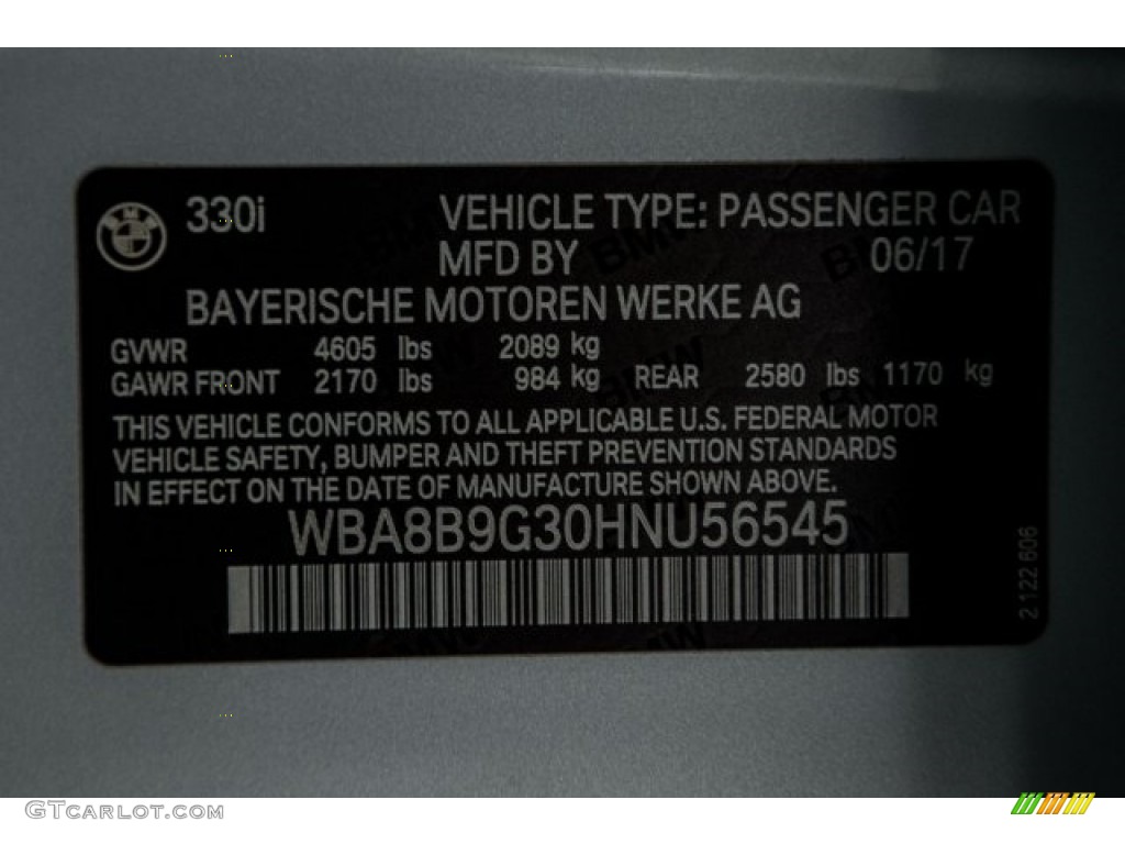 2017 3 Series 330i Sedan - Glacier Silver Metallic / Black photo #17
