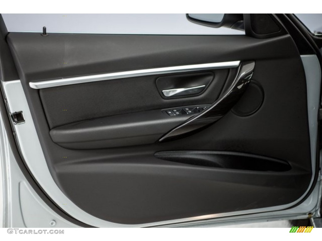 2017 3 Series 330i Sedan - Glacier Silver Metallic / Black photo #18