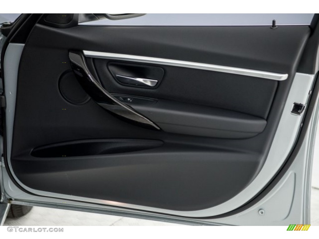 2017 3 Series 330i Sedan - Glacier Silver Metallic / Black photo #22