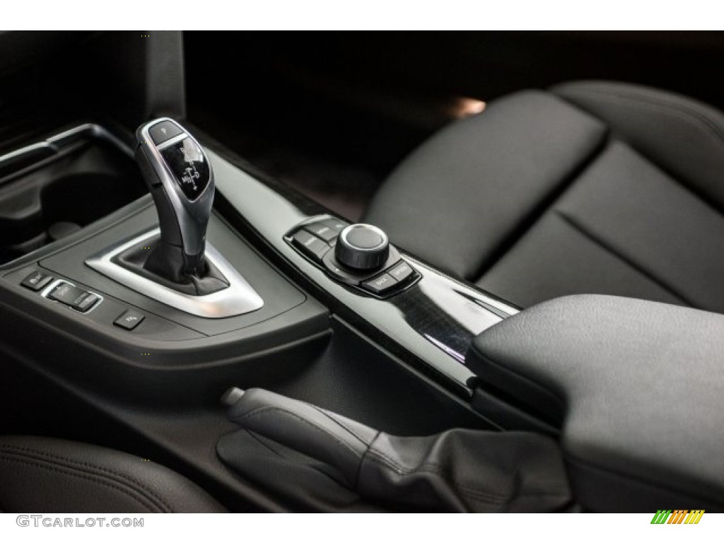 2017 3 Series 330i Sedan - Glacier Silver Metallic / Black photo #23