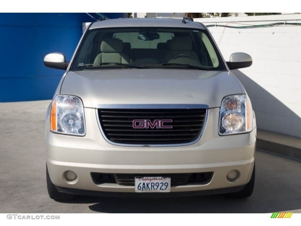 2007 Yukon SLE - Gold Mist Metallic / Light Tan photo #7